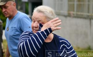 Kako su se Sarajlije oprostile od Davora: Suze, zagrljaj i crteži